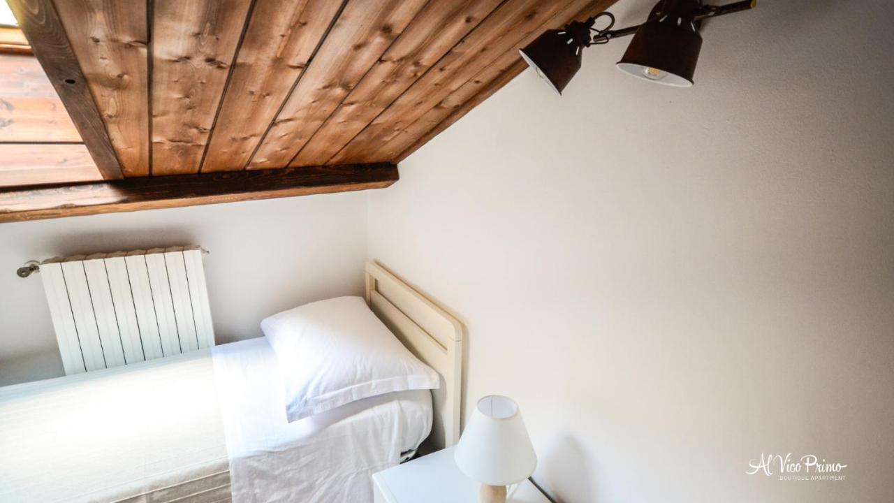 Al Vico Primo - Boutique Apartment ปิเอตราเปอร์โตซา ภายนอก รูปภาพ