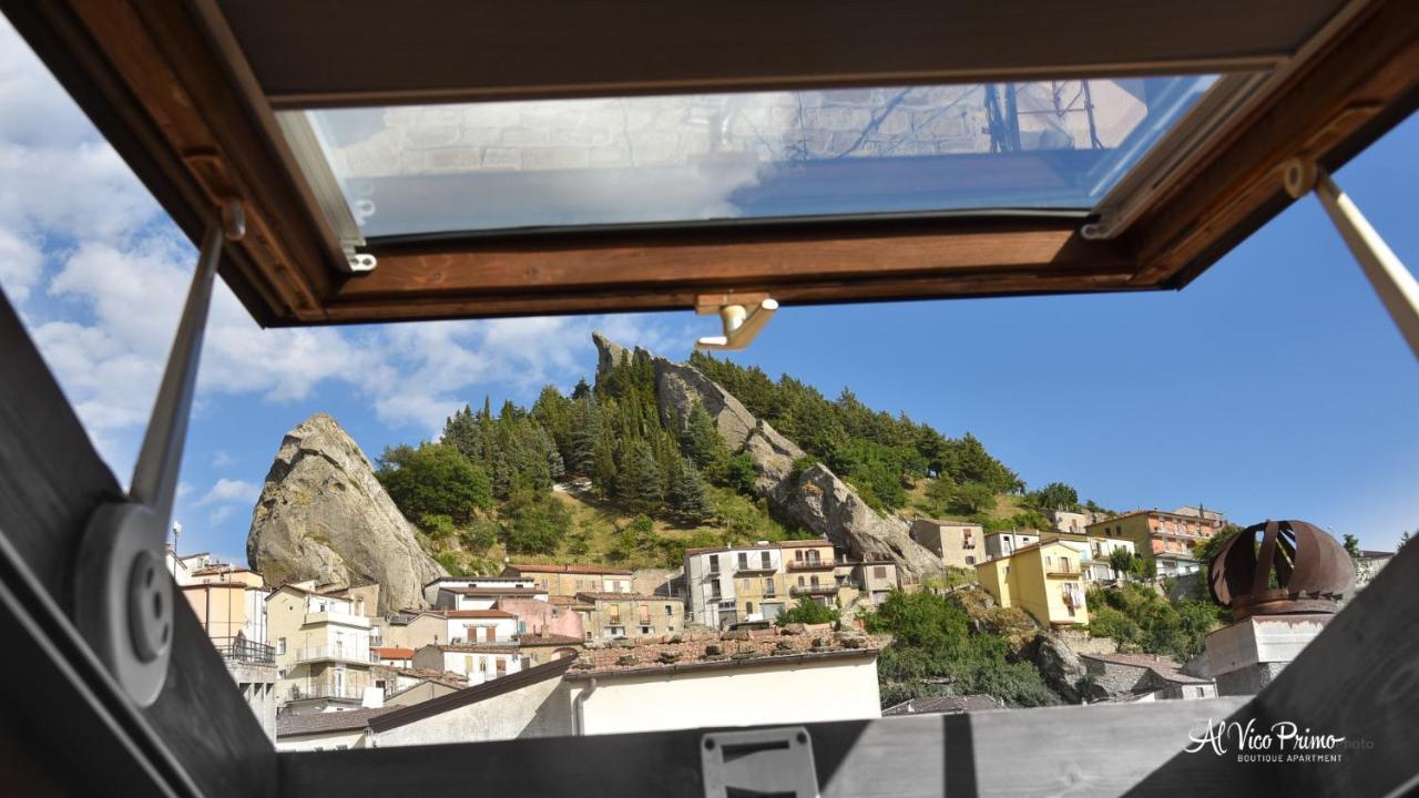 Al Vico Primo - Boutique Apartment ปิเอตราเปอร์โตซา ภายนอก รูปภาพ
